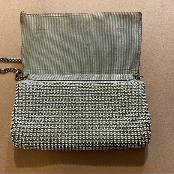 Whiting and Davis Crystal Triangle clutch - Picture 5 of 6